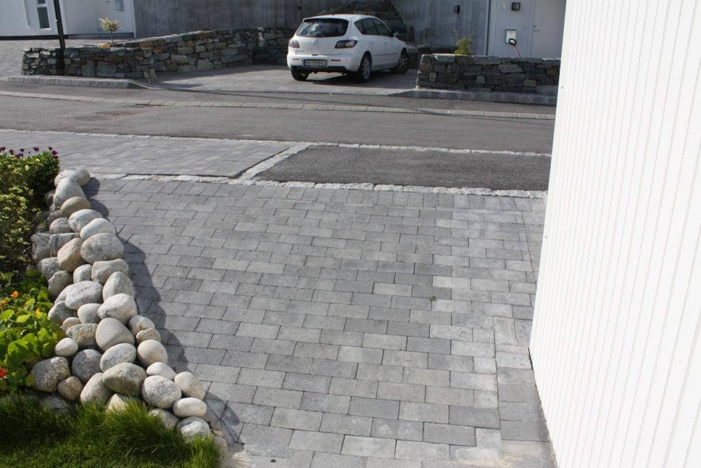 Belegningstein innkjørsel